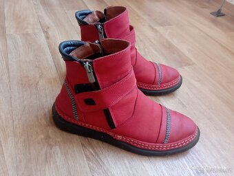 Prodám kvalitní dámskou obuv zateplenou. - 4