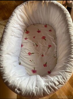 Proutěná postýlka - košík na spaní - 4