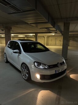 Golf 6 GTI adidas - 4
