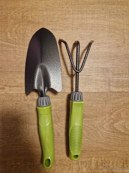 Nová kovová sada zahradního nářadí - 4