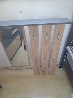 Botník a věšák se zrcadlem - 4