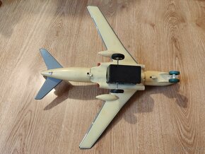 Staré plechové letadlo - 4