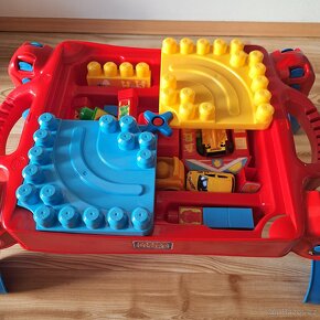 Mega Bloks - Skládací hrací stůl s kostkami - 4