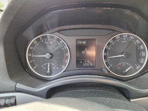 Škoda Octavia II 1.6 tdi - 4