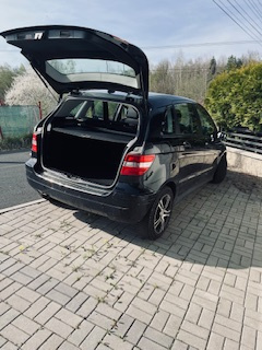 Prodám mercedes B w245 r.v. 2005 benzín 1.7 - 4