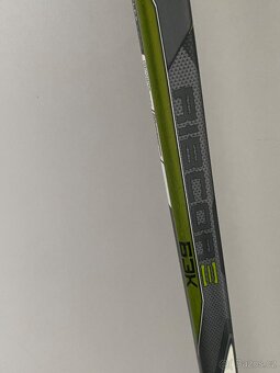 Kompozitova hokejka CCM - 4