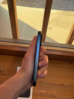 iPhone 15 Pro Blue Titan - 4