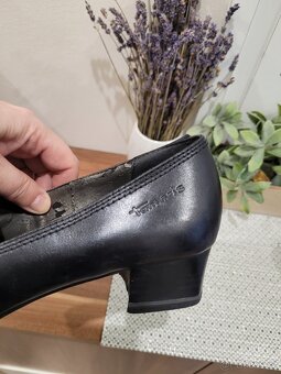 Pěkné kožené lodičky,boty vel.37 Zn.Tamaris - 4