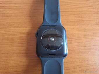 Apple watch SE 44mm - na ND - 4
