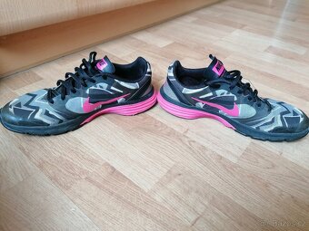Botasky NIKE v. 38 - 4