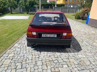 Škoda favorit - 4