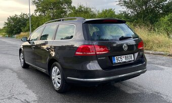 Volkswagen Passat B7 2.0 TDI - 4
