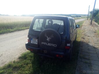 Mitsubishi Pajero - 4