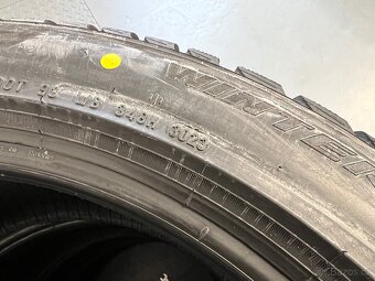 ❄️ Zimní pneumatiky 235/45/18, Pirelli, DOT3023 - 4