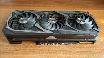 Asus ROG STRIX GeForce RTX 3090 24 GB - 4