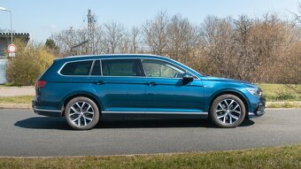 Volkswagen Passat Variant GTE Elegance - 4