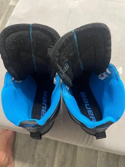 Brankařske brusle Bauer vel 9 - 4