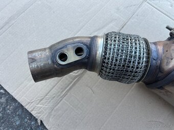 BMW 5er G30/G31 520D DPF filtr 8587749 - 4