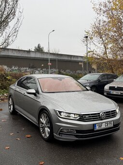 Passat b8 R-line 2.0 tdi.DSG.Sedan - 4