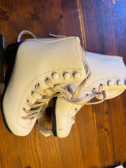 Dětské brusle 28 - 4