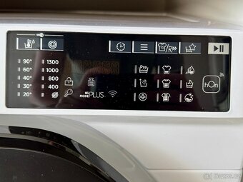 Úzká pračka Hoover na 7kg prádla - 4