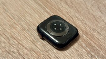 Apple Watch Series 9 GPS + Cellular 45mm - 4