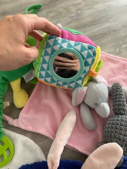 Hračky pro nejmenší děti - 4