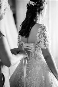 Svatební šaty velikost M-L - 4