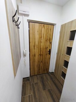 Pronájem bytu Chodov u Sokolova 1kk - 4