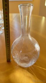 Sada krásných broušených sklenic s karafou - 4