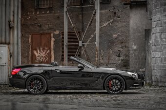 Mercedes SL500 (4,7l biturbo), AMG, 555PS, 850Nm - 4