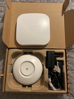 MikroTik routery + switch - 4
