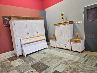 ...ZamluvenoL. Ložnice BEZ SKŘÍNĚ - 4