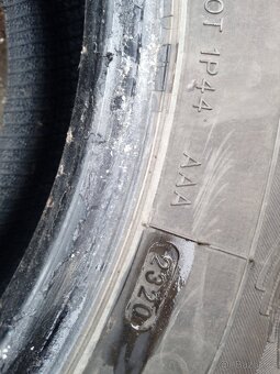 sada pneu 225/70/16 - 4