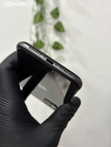 iPhone 11 64GB - 100% baterie - 4