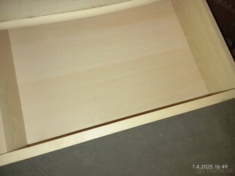 Tv stolek k renovaci - 4