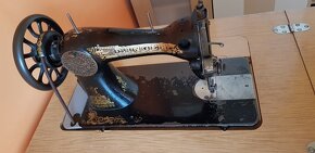 Starožitný ŠICÍ STROJ SINGER rok výroby cca 1909 - 4