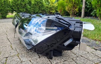 Světlomet levy LED Matrix škoda Superb 4 Superb IV Matrix - 4