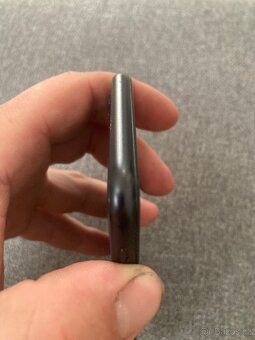 iPhone se 64gb - 4