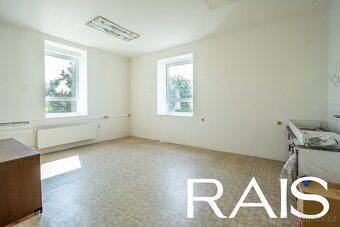 Administrativní budova s ubytovací částí ve Vyškově - 4
