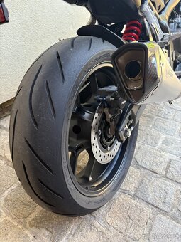 Honda CBR650R 2023 - 4
