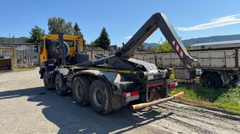 Renault Kerax 450.32 8x4 hákový nosič kontajneru - 4