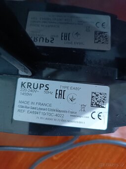Automatický kávovar Krups EA894T10 - 4