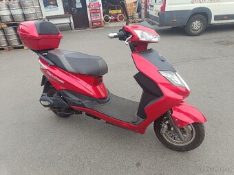 KUBA elektrický moped MY FORCE 4000 1,6 Kw. r.2018 - 4