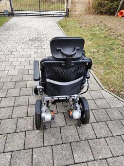 Prodám elektrický invalidní vozík - 4