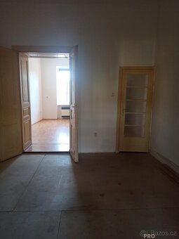 Pronájem bytu 2+1 Holešov - 4
