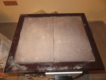 KUCHYŃSKÝ SPORÁK NA TUHÁ PALIVA REKREANT II. - 4