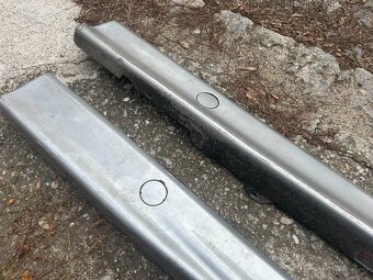 BMW E36 kroucené prahy - 4