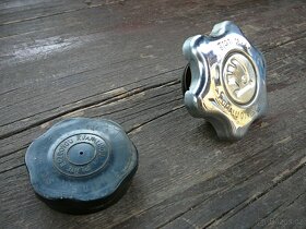 AUTODÍLY NA ČESKÉ VETERÁNY - 4