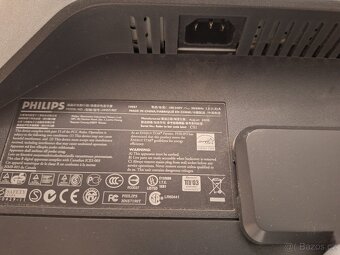 LCD monitor Philips 19" - plně funkční - 4